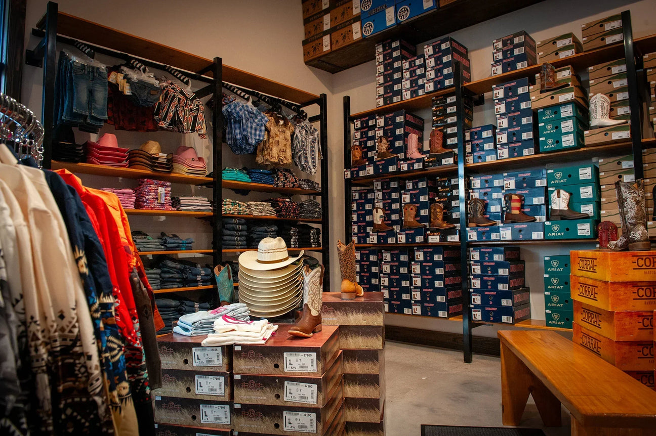 Elevate Your Shopping Experience: Way Out West in Davenport and Auburndale